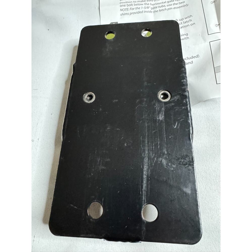 MustGood Heavy Duty Farm Gate Latch 2 Way Gate Latch Perfect for Farms, Pastu... - Picture 9 of 10